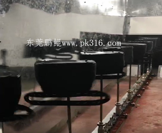 皮革包包自動(dòng)噴漆線