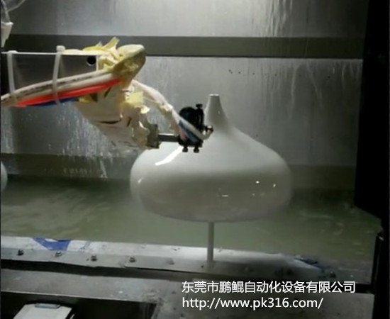 燈飾自動(dòng)噴漆機(jī)1