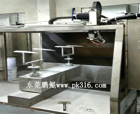 汽車行李架自動(dòng)噴漆機(jī)3