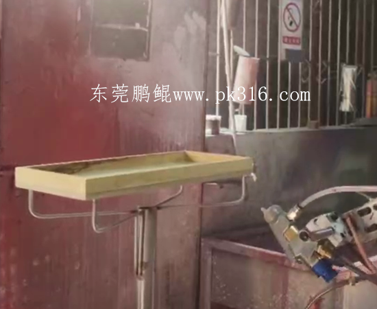 木盒自動噴漆機(jī)
