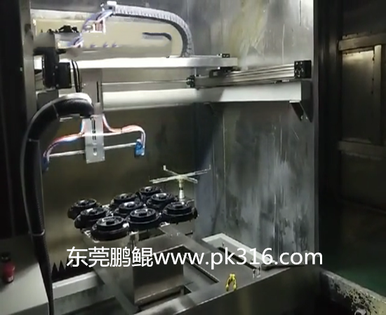 砂鍋蓋自動噴涂機.