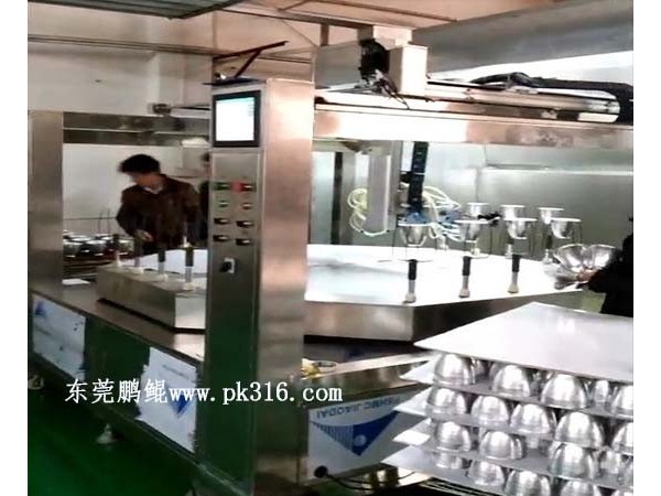 燈罩自動(dòng)噴涂機(jī)