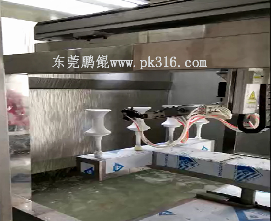 樹脂工藝品自動(dòng)噴漆機(jī)1