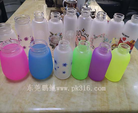 奶瓶自動噴漆機(jī)