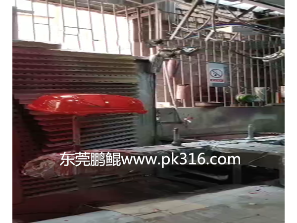 后備箱自動(dòng)噴漆機(jī)廠家