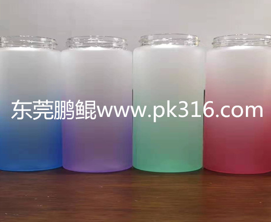 硅膠玻璃杯噴涂機(jī)3