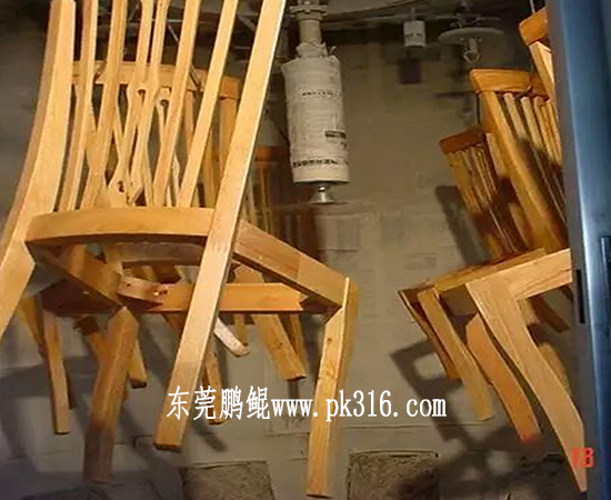 木制品自動噴涂設(shè)備8