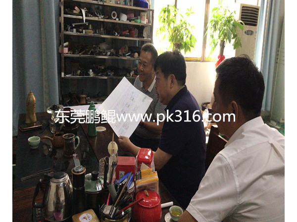 玻璃蠟燭杯瓶水性漆噴涂設(shè)備