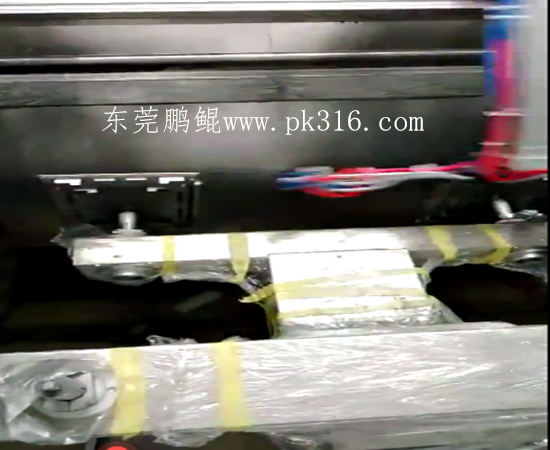 電腦外殼自動(dòng)噴漆機(jī)1
