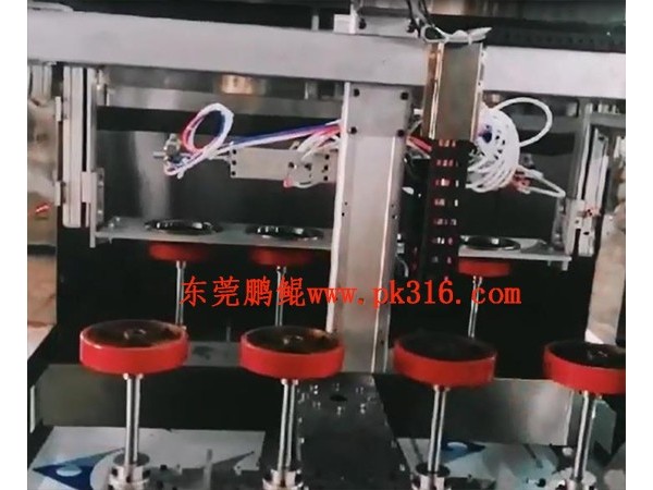 中山工業(yè)腳輪噴涂設(shè)備可同時(shí)噴4個(gè)！