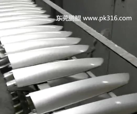 汽車配件自動噴涂機(jī)