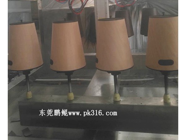 木桶自動噴漆機.