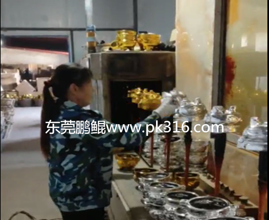 香爐自動(dòng)噴涂設(shè)備