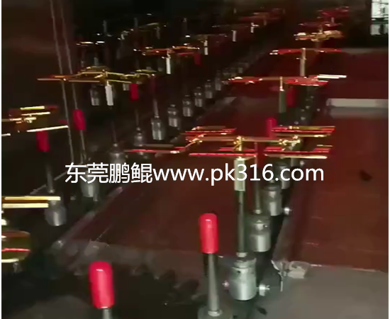 廣告字自動(dòng)噴漆機(jī)