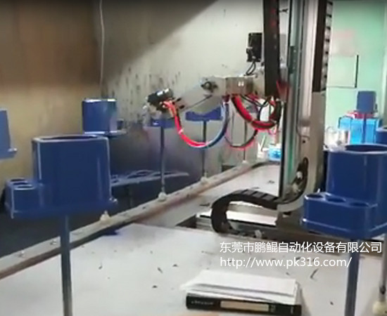 塑膠自動噴漆機 (2)