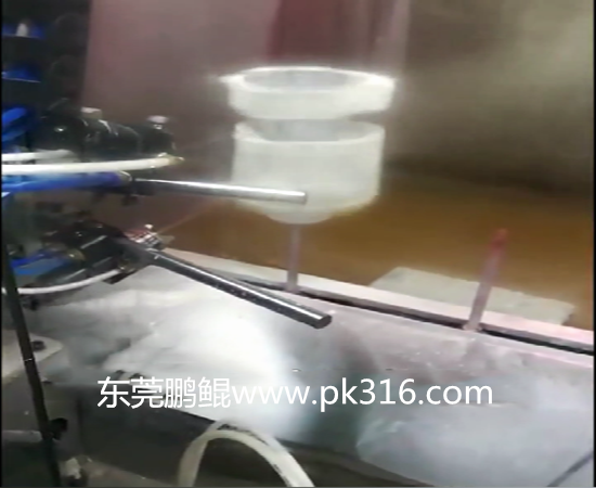 玩具自動噴涂機