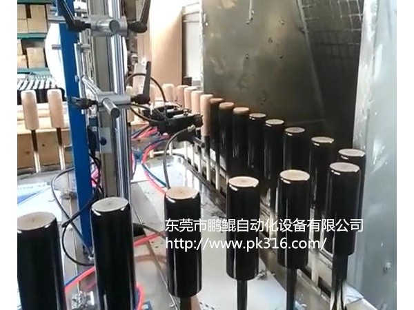 佛山沙發(fā)腳自動噴漆機告別手工噴涂時代