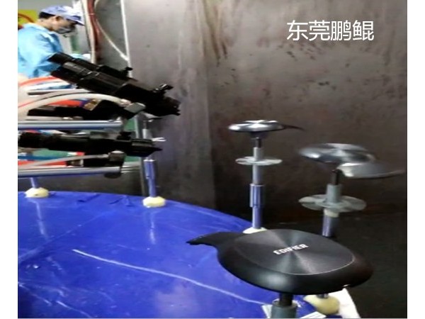 噴涂設(shè)備,頭戴耳機(jī)噴涂設(shè)備在噴涂時(shí)需要注意的安全事項(xiàng)---鵬鯤,鵬勝