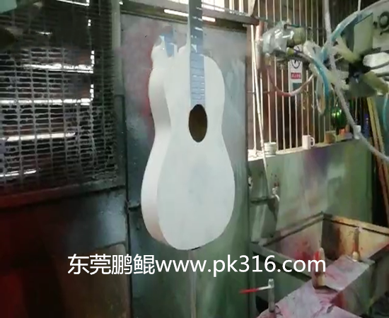 吉他自動噴涂設(shè)備.