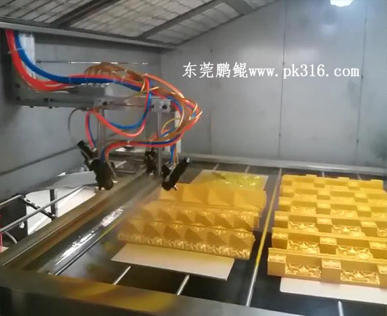 在線往復(fù)自動噴涂線5