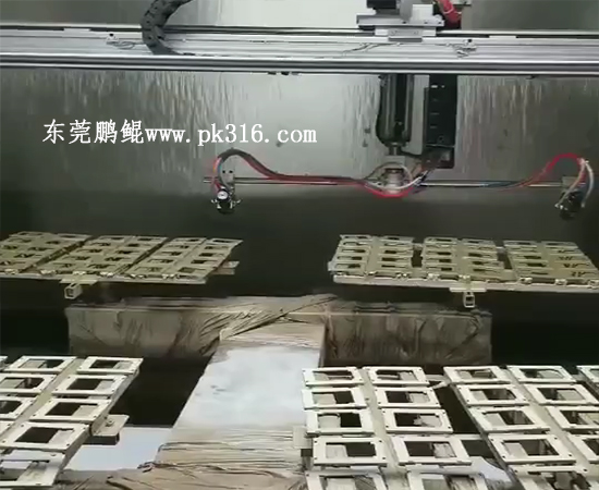 小工件自動噴涂設備1