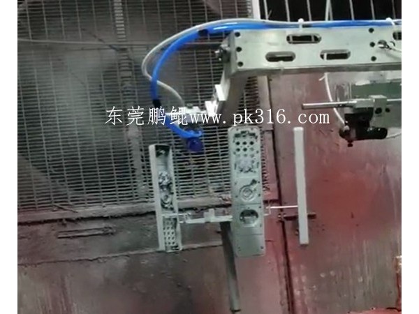 五金智能門鎖噴涂設(shè)備清洗時(shí)應(yīng)該注意的事項(xiàng)有哪些？