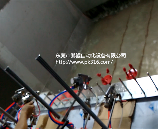 小型玩具自動噴漆機.