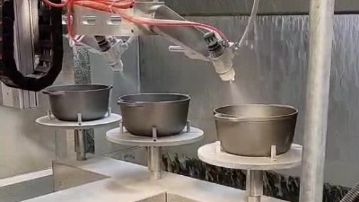 琺瑯鍋具八軸自動(dòng)噴釉設(shè)備