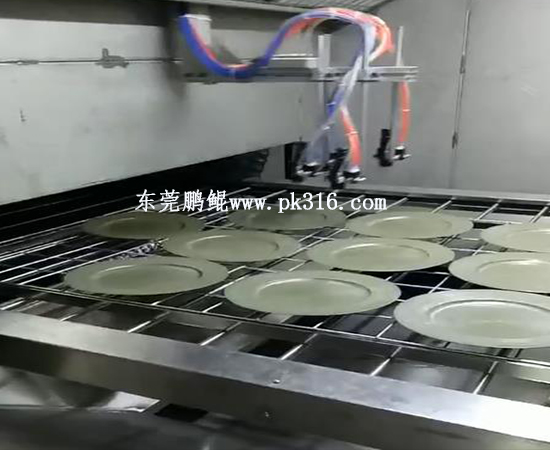快餐盒快餐碗自動(dòng)噴涂設(shè)備3