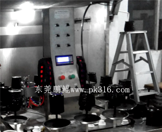 陶瓷自動噴漆機1
