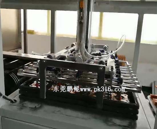 噴涂線自動(dòng)上下料2